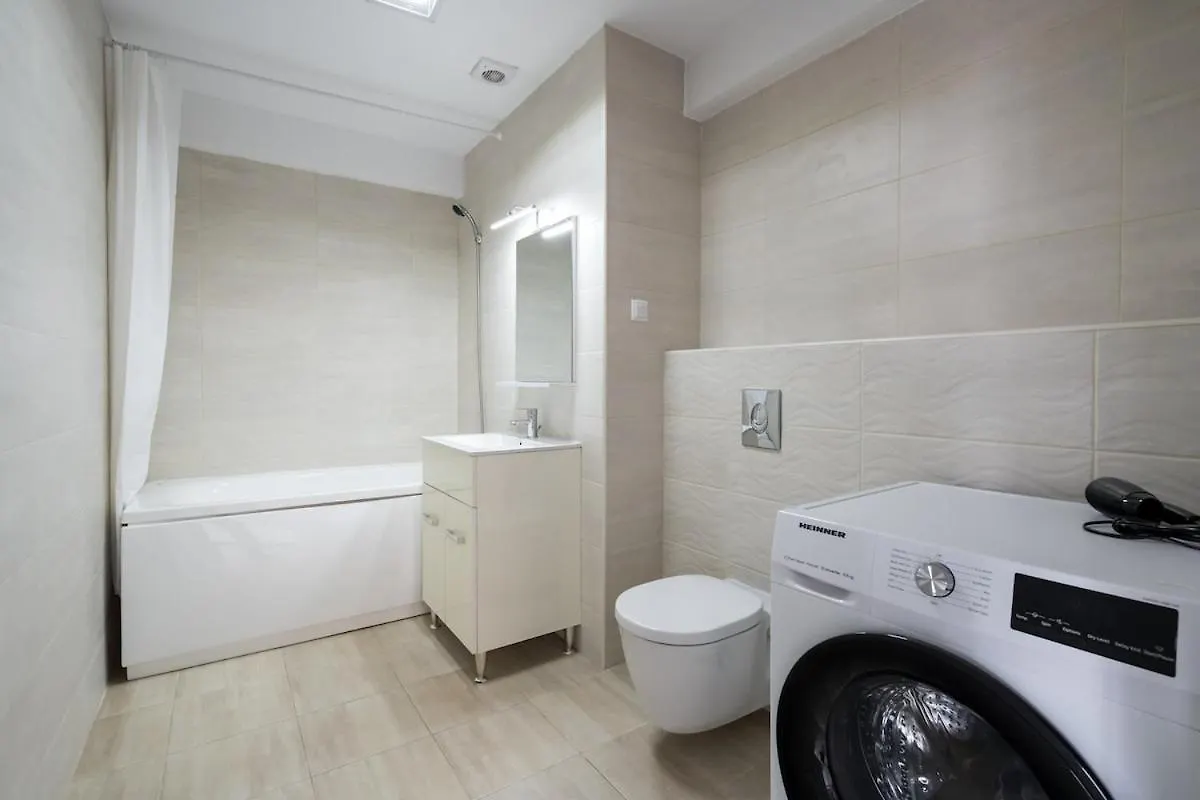 Rose Residence 1-1Br Apt-Parking Voluntari Apartment
